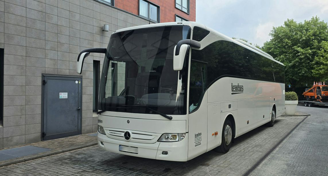 Mercedes Tourismo