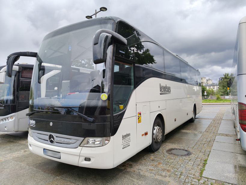 Mercedes Tourismo